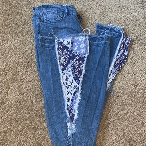Bell bottom flower jeans
